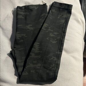 SPANX Camouflage Leggings